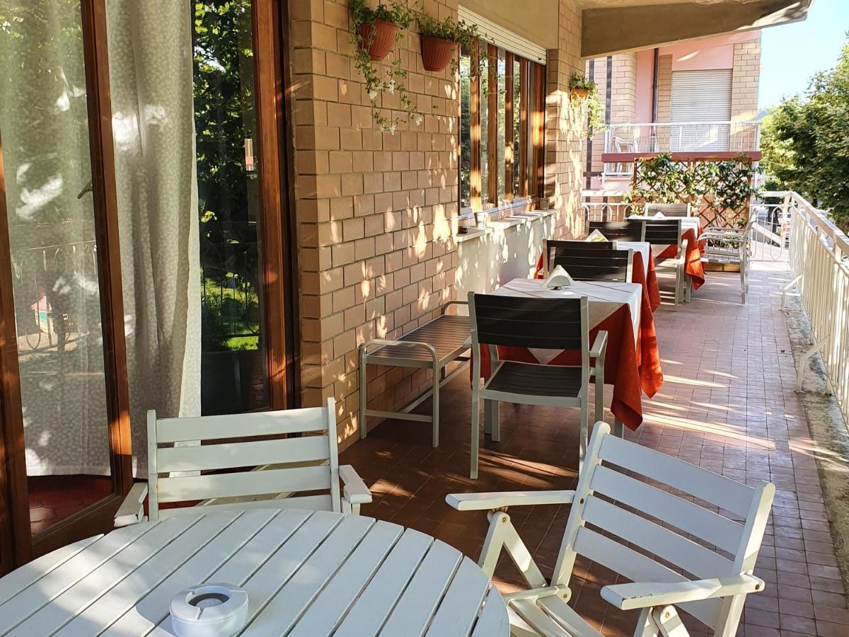 פדאסו Hotel Cormorano מראה חיצוני תמונה