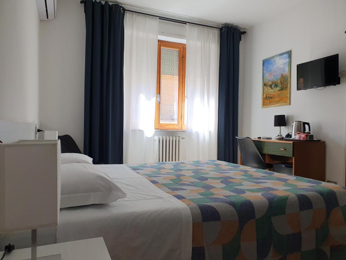 פדאסו Hotel Cormorano מראה חיצוני תמונה