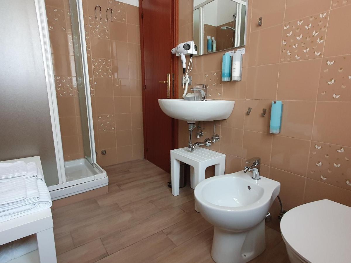 פדאסו Hotel Cormorano מראה חיצוני תמונה